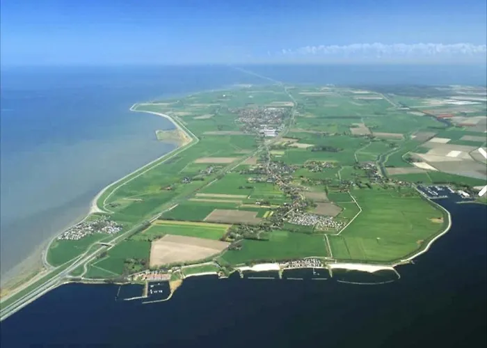 Nova Bed & Breakfast 4*